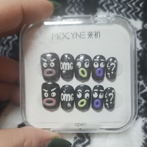MOCYNE Black Glitter Nail Set with Colorful 3D Faces